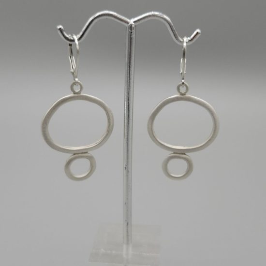 Danielle O'Connor - Earrings / 12